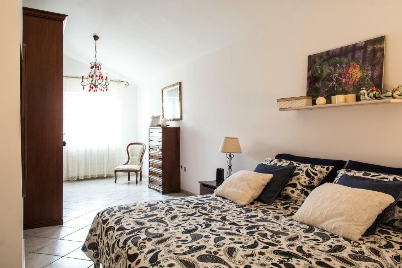 Casa Michela Villa Vico Del Gargano Luaran gambar